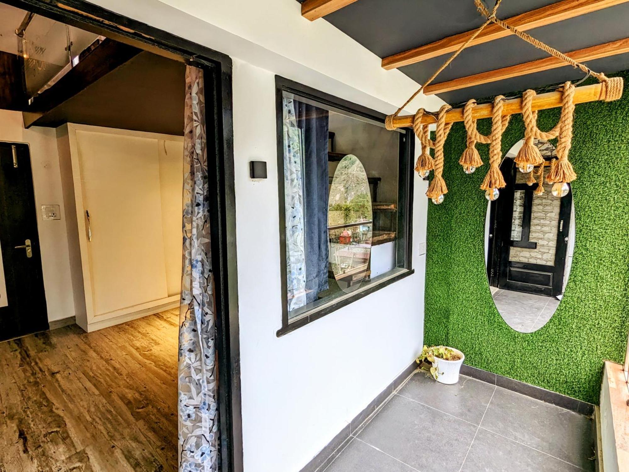 Kavi'S Vacation Homes - Sainj Экстерьер фото