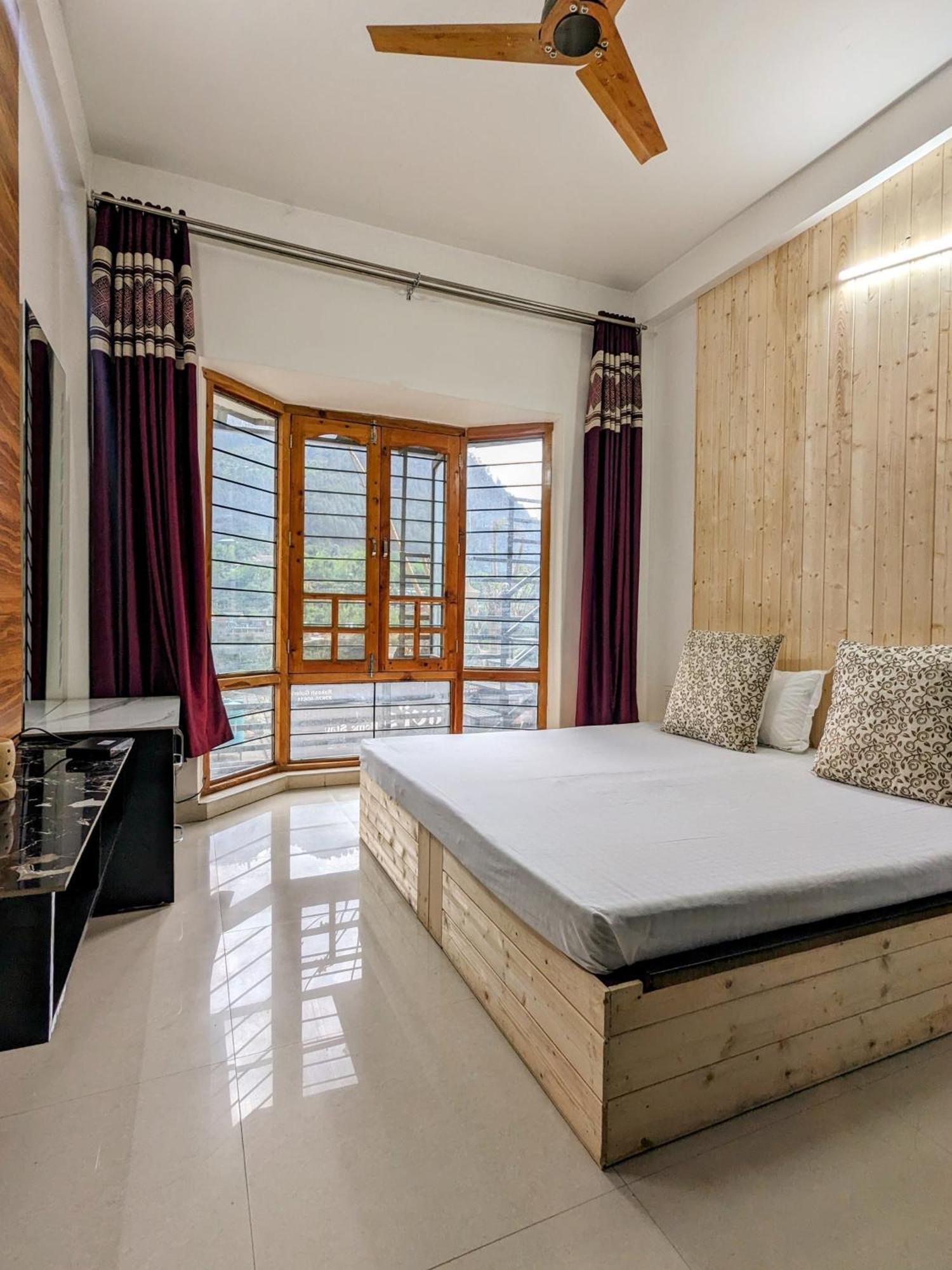 Kavi'S Vacation Homes - Sainj Экстерьер фото