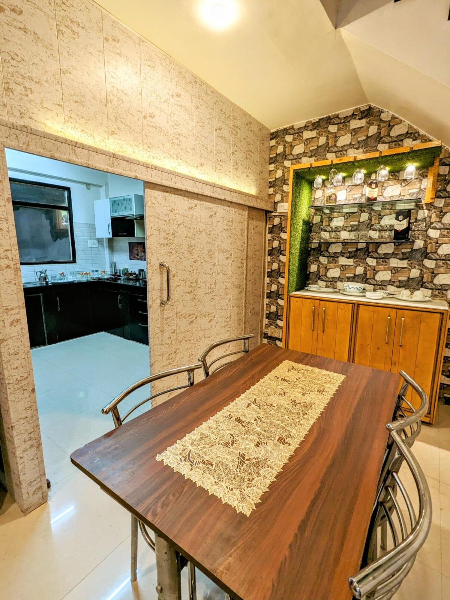 Kavi'S Vacation Homes - Sainj Экстерьер фото