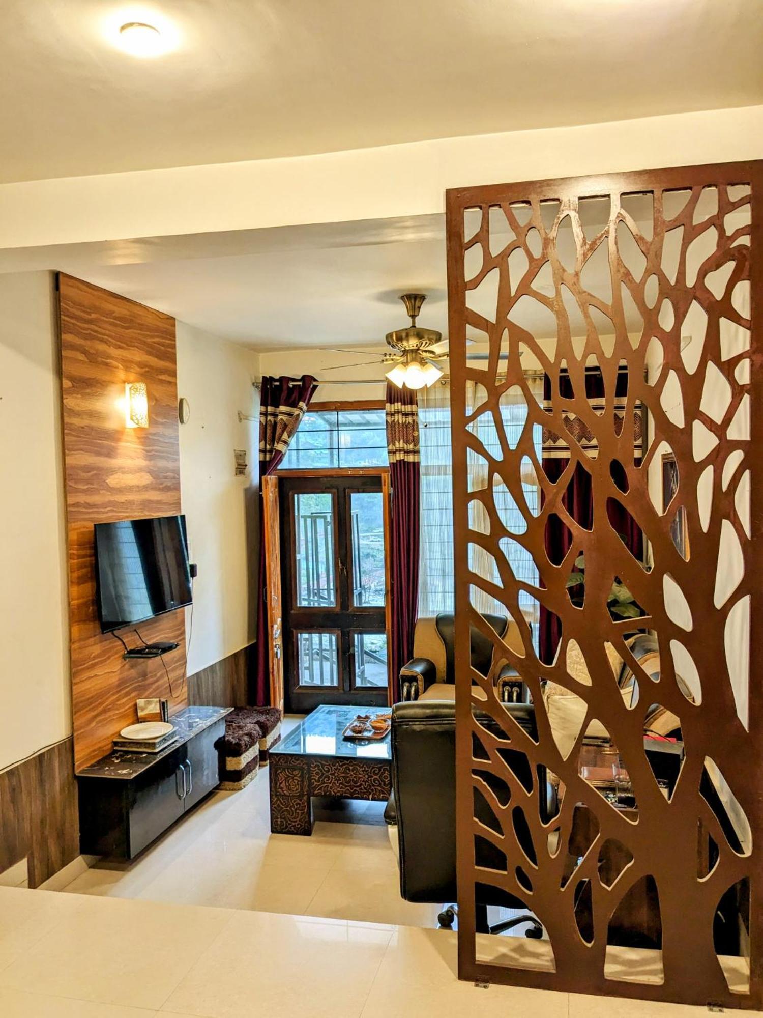 Kavi'S Vacation Homes - Sainj Экстерьер фото