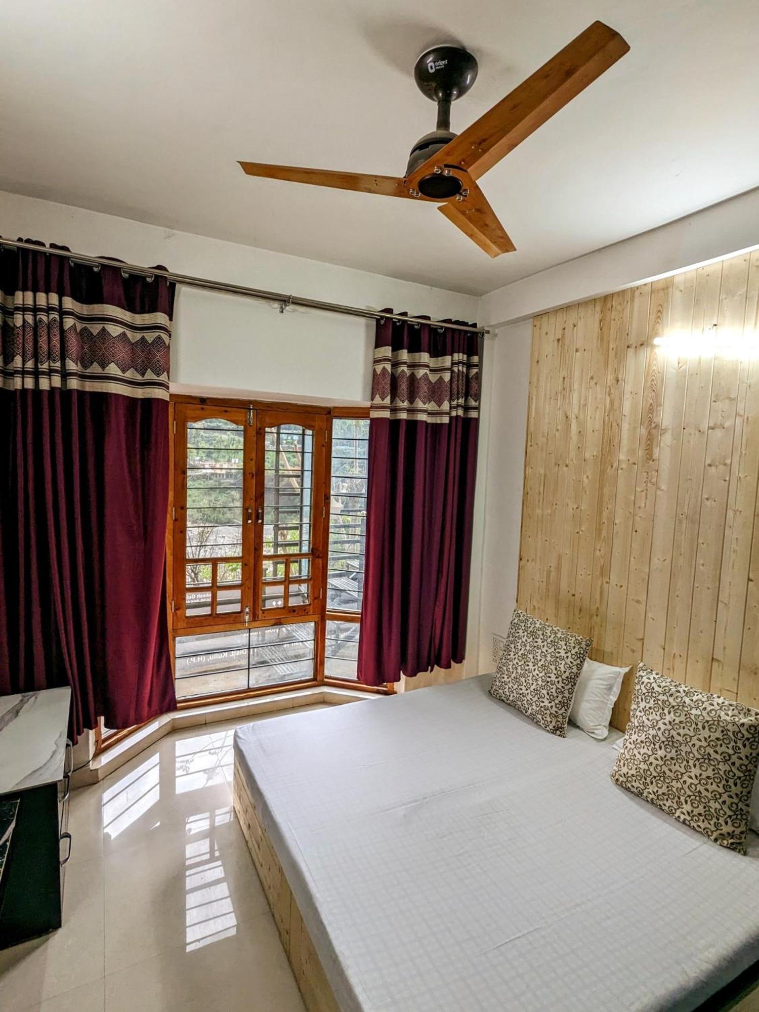 Kavi'S Vacation Homes - Sainj Экстерьер фото